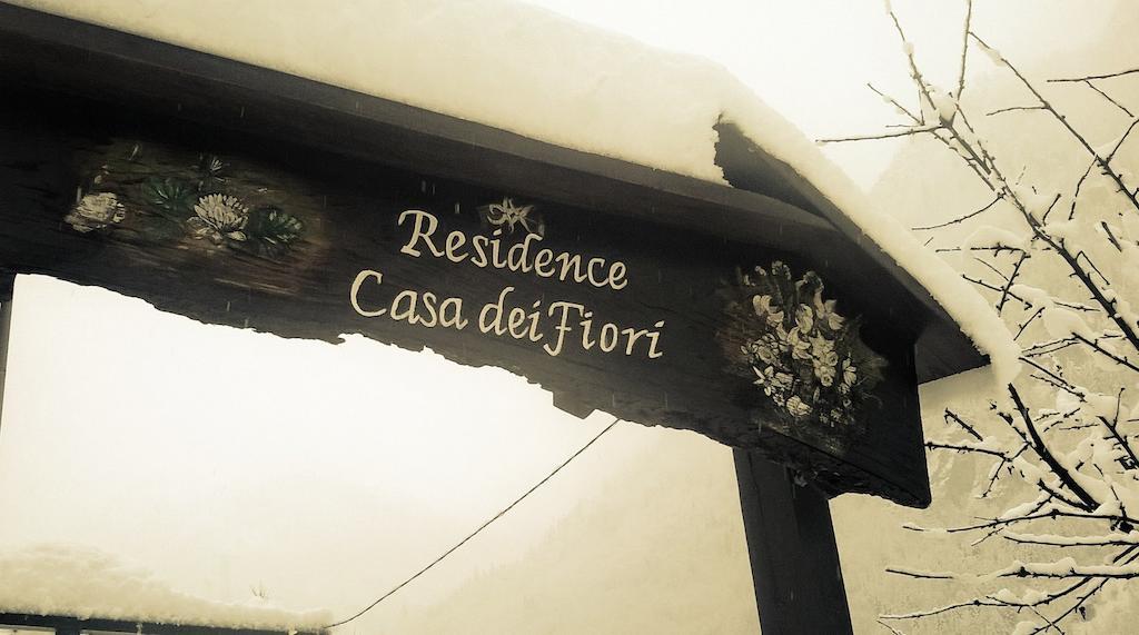 Residence Casa Dei Fiori アラーニャ・ヴァルセージア エクステリア 写真